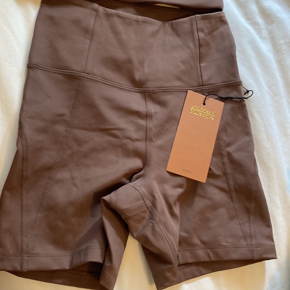 Girlfriend collective set NWT - Picture 4 of 9